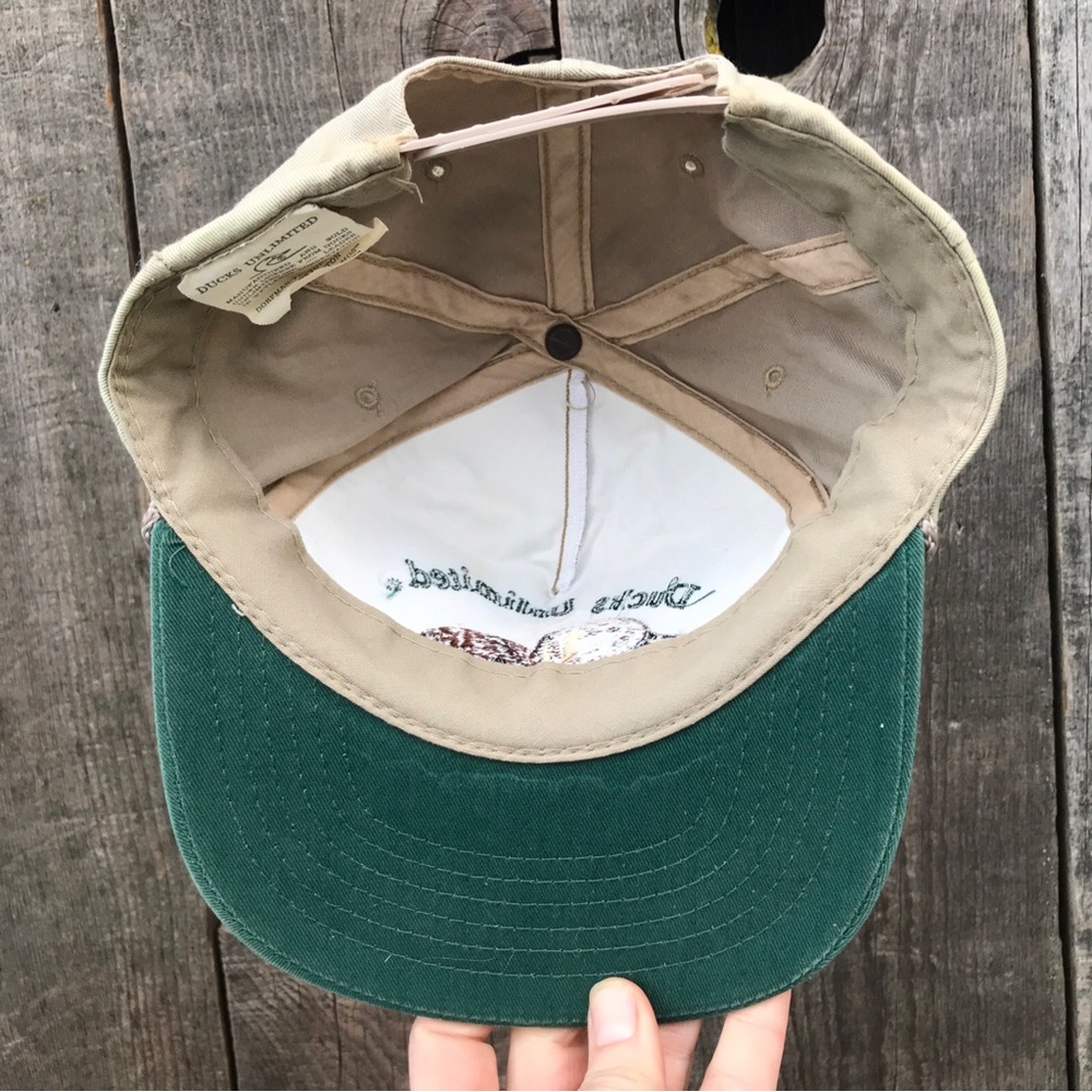 SOLD! Vintage Embroidered Ducks Unlimited Klamath Falls Oregon Cord Brim Hat OS - Picture 10 of 10